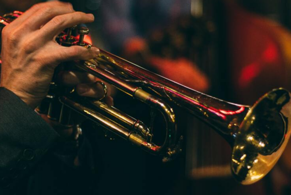 Jazz On-Premise insights highlighting brunch, late night, and happy hour occasions, classic cocktails like martinis and old fashioneds, and top-performing spirits categories.